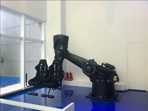電幻展3.jpg - 展覽藝術用